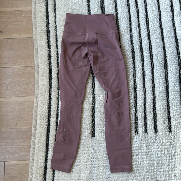 Lululemon Wunder Under tight 25” - Picture 6 of 8